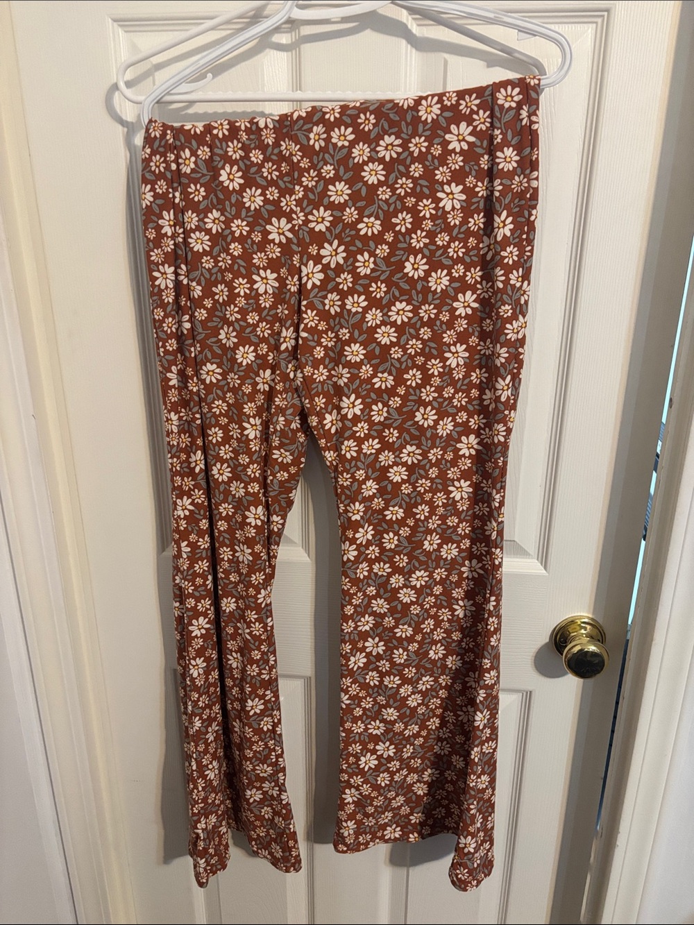 Women's Rust Floral Wide-Leg Pants